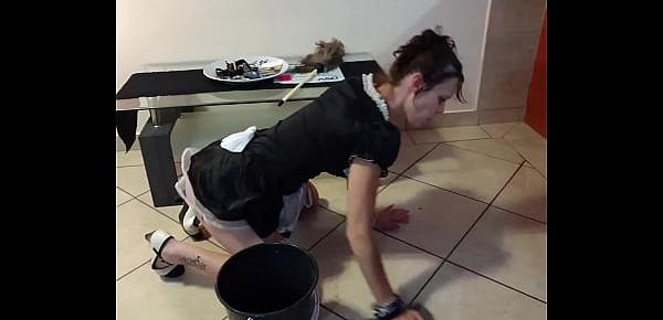  French maid gets piss in her face and cleans it